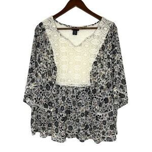 Torrid Black and White Floral Blouse